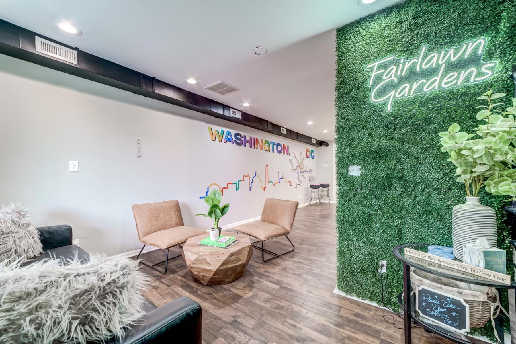 Thewrightstays Art Haven At Fairlawn Gardens Washington Exterior photo